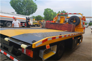 姜堰附近拖车电话号码服务