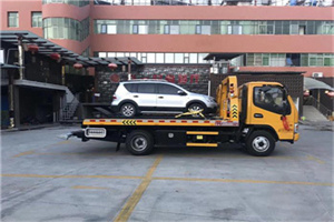 姜堰附近汽车拖车电话